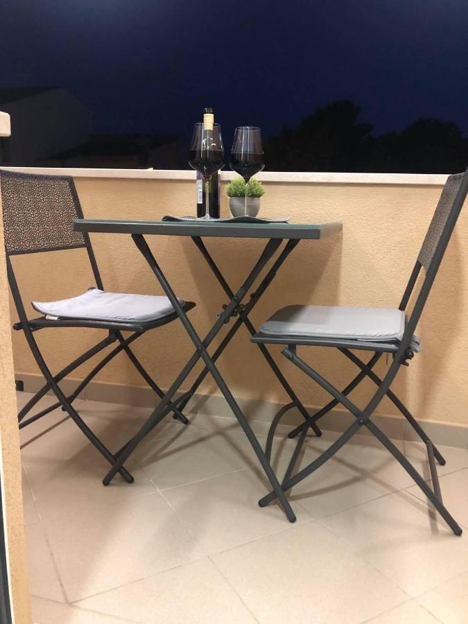 Deluxe apartments Kate Makarska Buitenkant foto