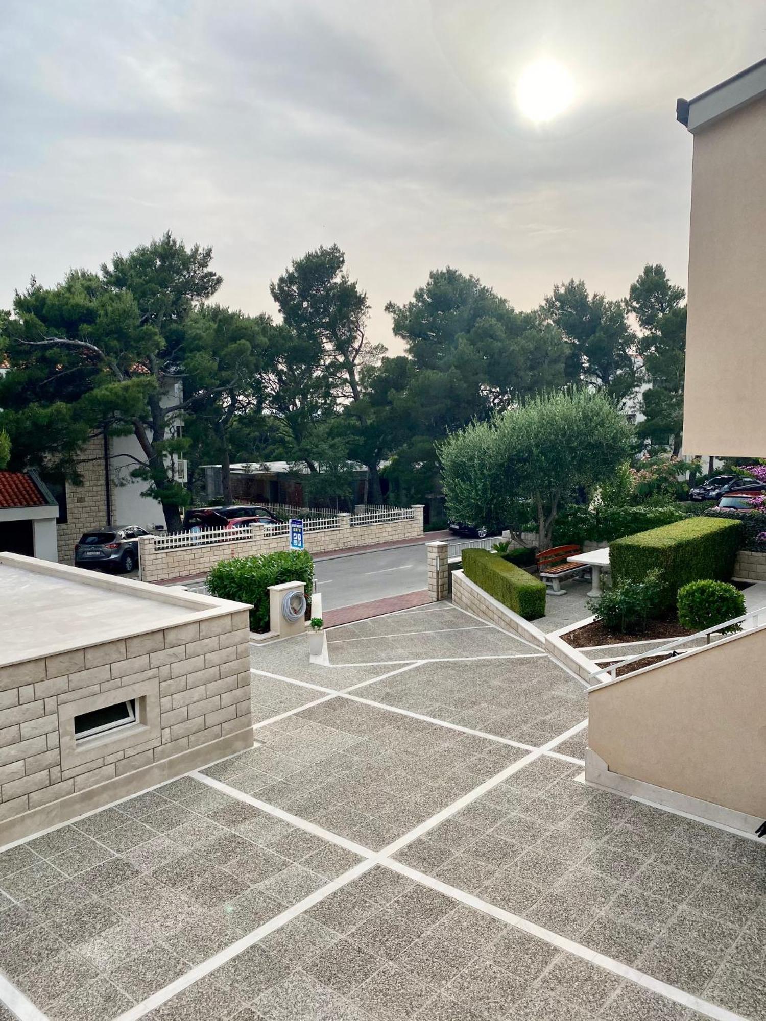 Deluxe apartments Kate Makarska Buitenkant foto