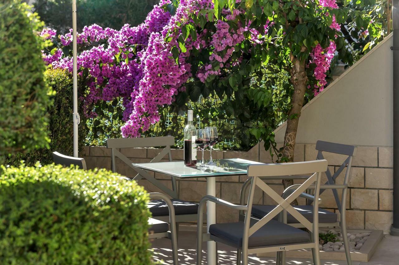 Deluxe apartments Kate Makarska Buitenkant foto